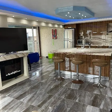 Mesaggala Palace No 1 !!! Firstline Sea Сasa de vacaciones